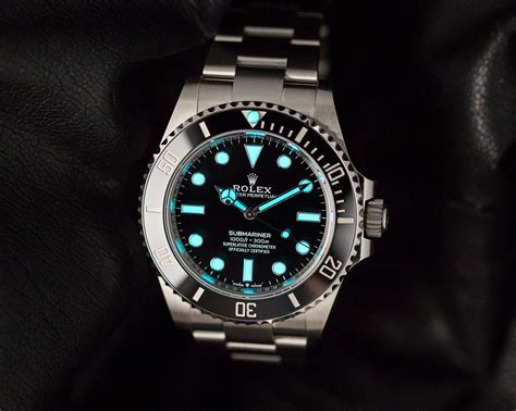 rolex luminous|rolex chromalight vs luminescence.